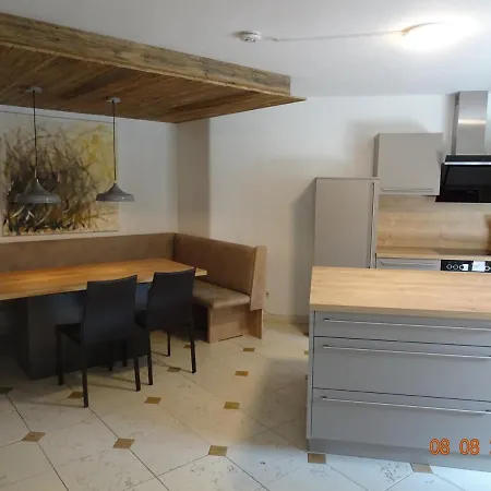 Apartamento Huge And Calm In Garmisch-Partenkirchen